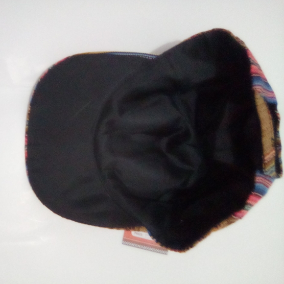 Peruvian Multicolor Striped Men's Hat - Picture 13 of 14